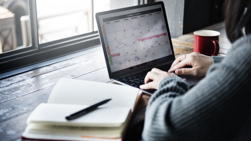 grad student planning his phd schedule